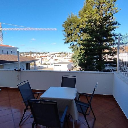 Quarto Com Varanda No Centro Em Tavira Exterior foto