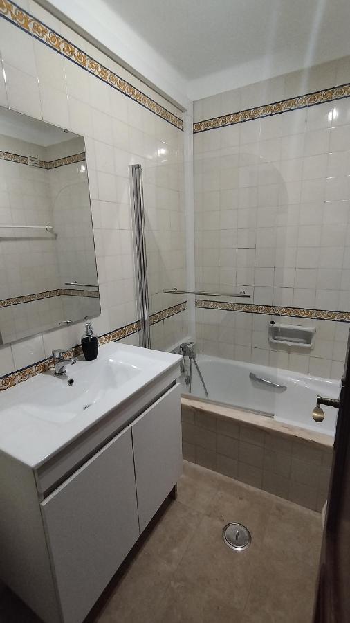 Quarto Com Varanda No Centro Em Tavira Exterior foto